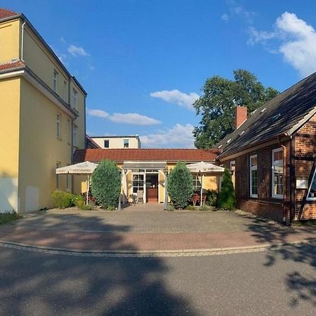 Hotel Boizenburger Hof Exterior photo